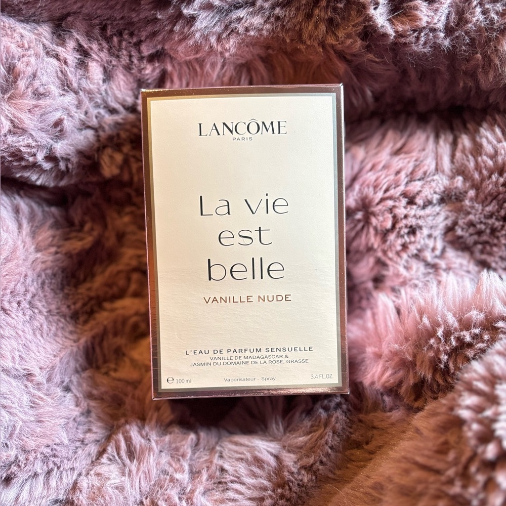 La Vie Est Belle Vanille Nude Perfume